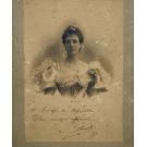 RAINHA D. AMÉLIA. Assinada.