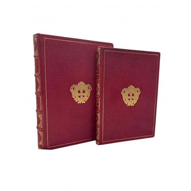 BENEVIDES, Francisco da Fonseca. - O REAL THEATRO DE S. CARLOS DE LISBOA. Desde a sua fundação em 1793 até à actualidade. Estudo Historico. JUNTAMOS:  O REAL THEATRO DE S. CARLOS. Memorias. 1883-1902. Ilustrado com muitas gravuras e photogravuras. 1902.