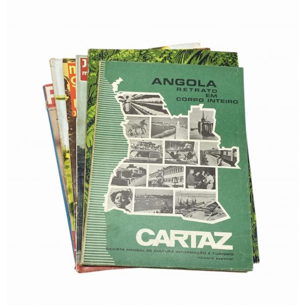ANGOLA. 12 Revistas.