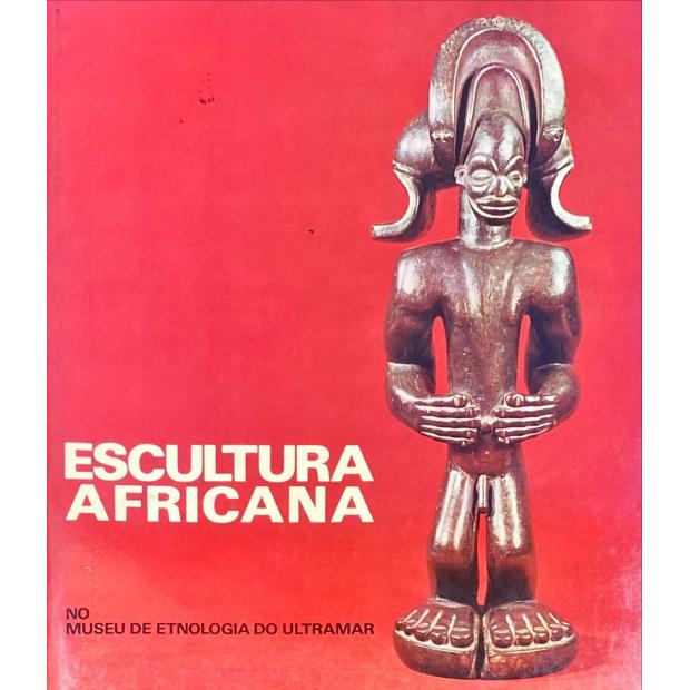 ESCULTURA AFRICANA NO MUSEU DE ETNOLOGIA DO ULTRAMAR.  (Duplicado)